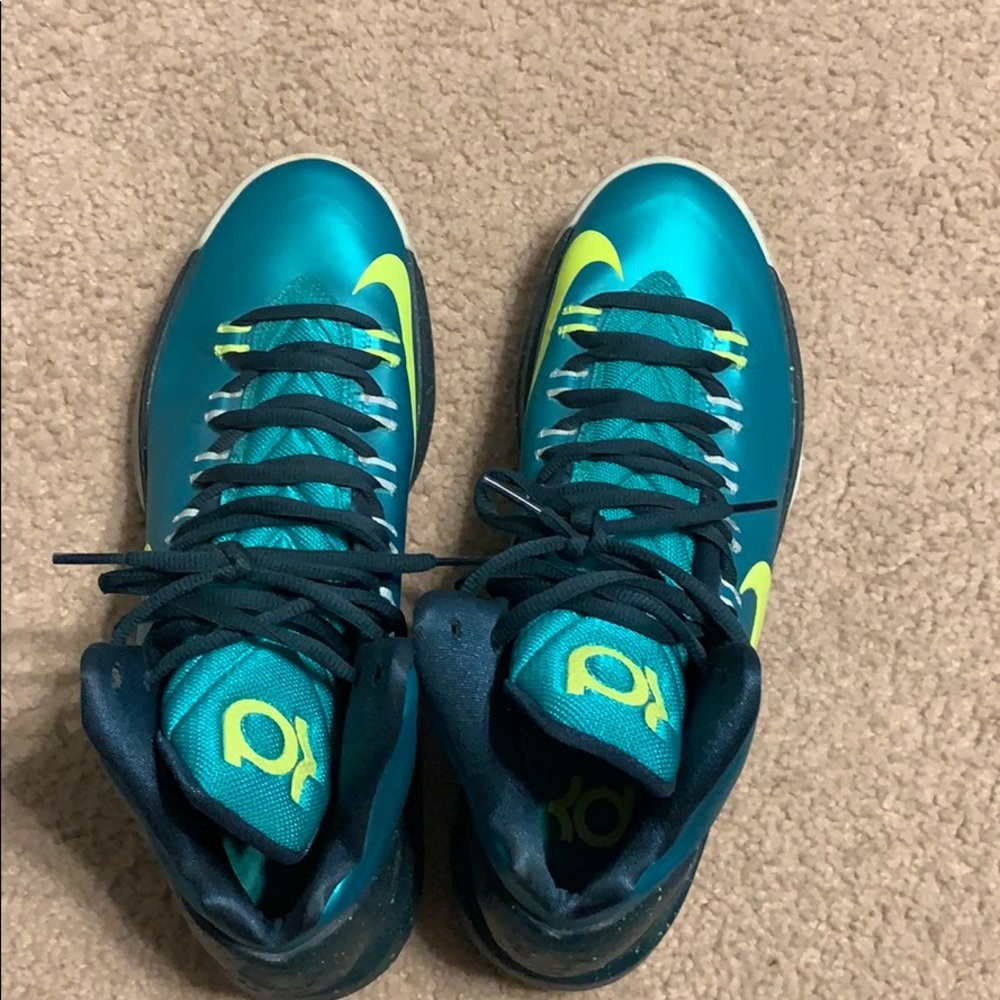 Used it a few times and bought another color